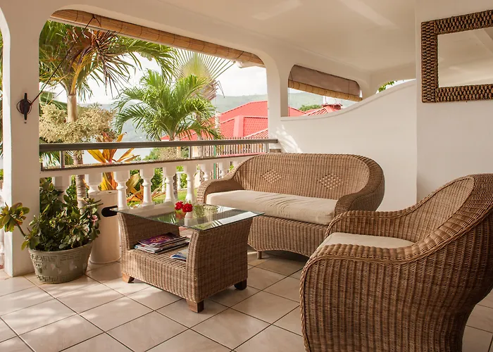 Le Relax Hotel And Restaurant Anse Royale